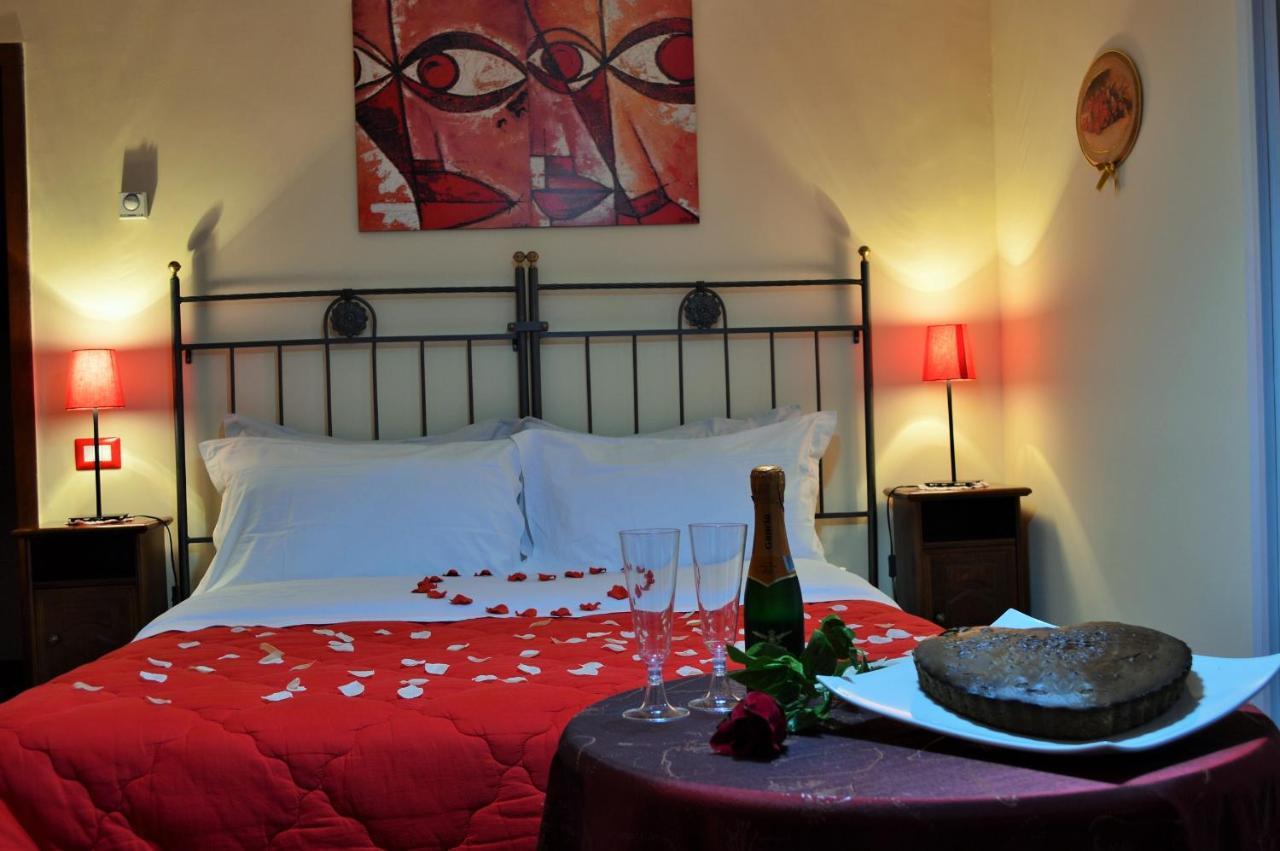 La Casa Nei Sassi Bed & Breakfast มาเตรา ภายนอก รูปภาพ